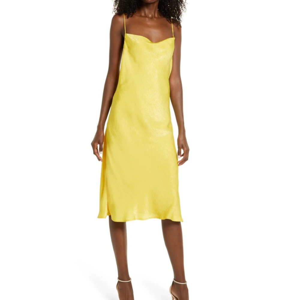 🤩 GORGEOUS!! 🤩 Limoncello Matte Satin Slipdress